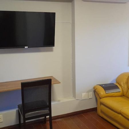 Apartamento 203 - Menino Deus Apartment Porto Alegre Exterior photo